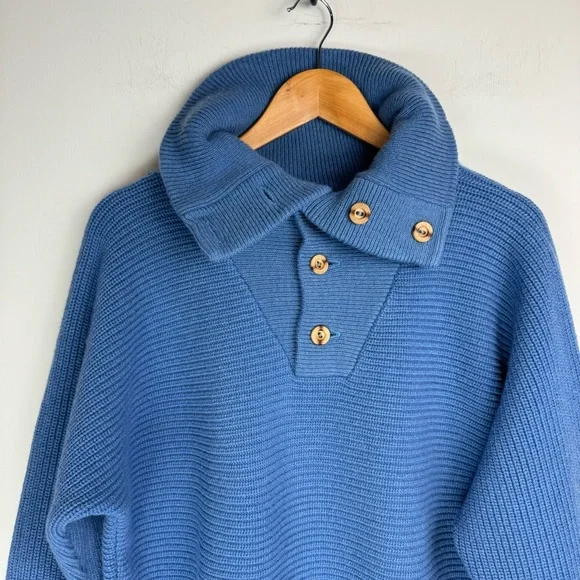 Vtg The Sheepery 100% Virgin Wool Sz 44 Blue Ribbed Knit Button Placket Collar